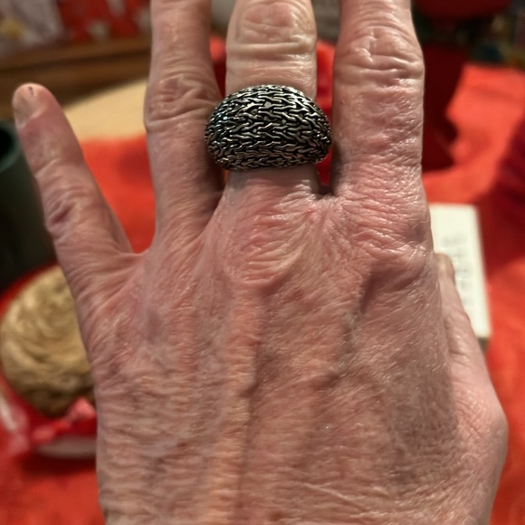 Silver ring - Picture 2 of 2